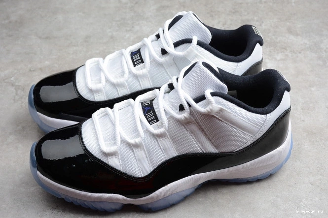 Jordan Black "Concord" 11 White Air 528895-153 Retro Low  mens 1030